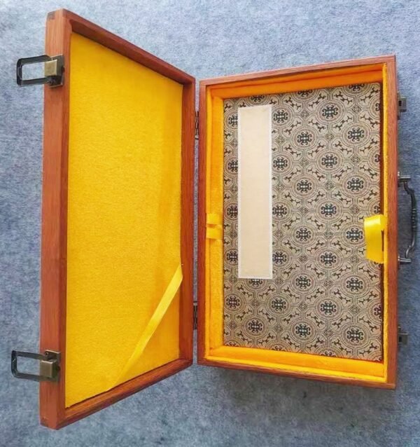 32*16*4.5cm  Xuan Paper Brochure  Rosewood  Wooden Box