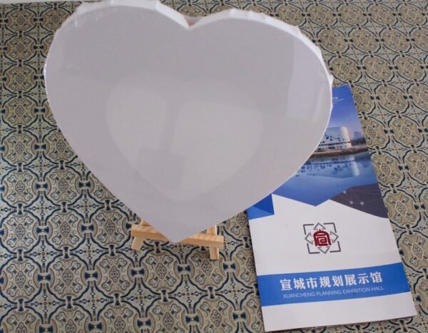 Heart-shaped  Nature Cotton Linen Blended  Oil Painting  Frame