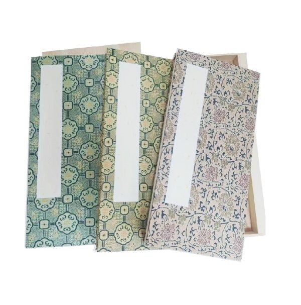 30*15cm Xuan Paper  Brochure   Camphor Wood   Package Box