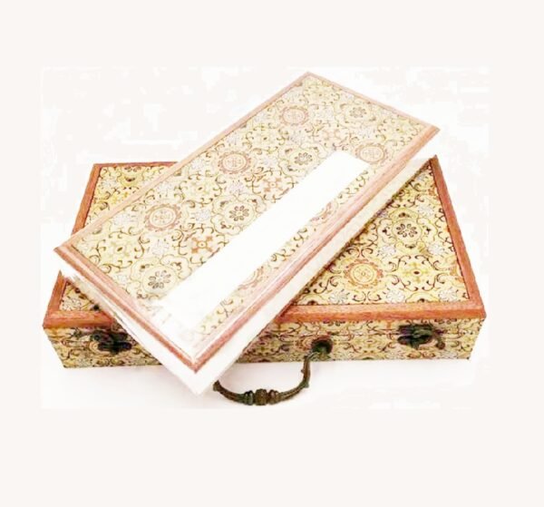 32*16cm Xuan Paper Brochure Press Wooden Frame Brocade Box