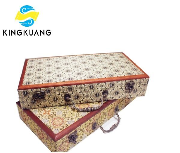 32*16cm Xuan Paper Brochure Press Wooden Frame Brocade Box