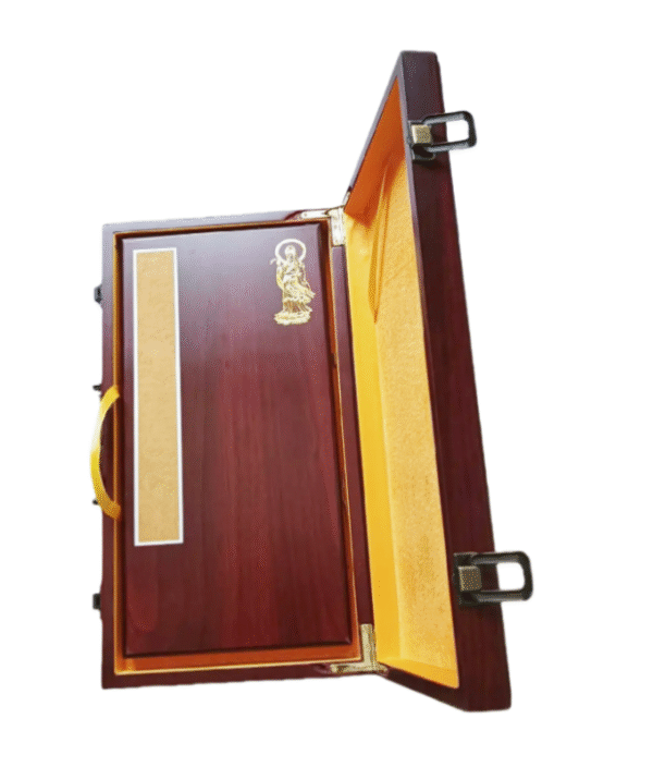 32*16cm  Xuan Paper Shakyo Paper Brochure Booklet Ablum Collection Gift Artworks Box Sets of The Heart Sutra Camphor Wood Red Color Box Package Articrafts.