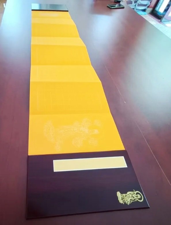 32*16cm  Xuan Paper Shakyo Paper Brochure Booklet Ablum Collection Gift Artworks Box Sets of The Heart Sutra Camphor Wood Red Color Box Package Articrafts.