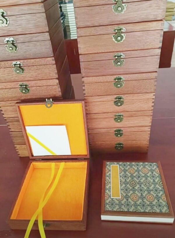 20*20cm Xuan Paper Raw Paper Handmade Watercolor Sumi-E Painting Calligraphy Paper Booklet Rosewood Box Set