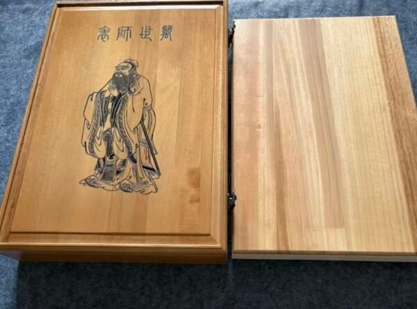 45*32cm Chinese Xuan Paper Ancient Color Booklet Camphor Wood Mounted Box Gifts for Writing <The Analects of Confucius >