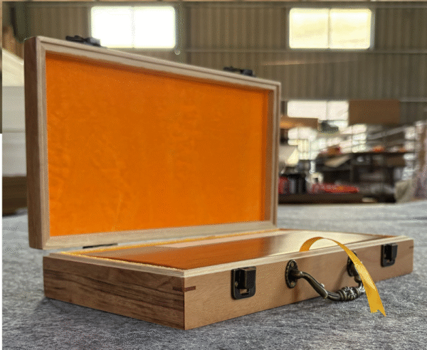 30*15cm Xuan Paper Calligraphy Paper Booklet for Writing Chinese  Thousands Letter  Camphor wood box gift