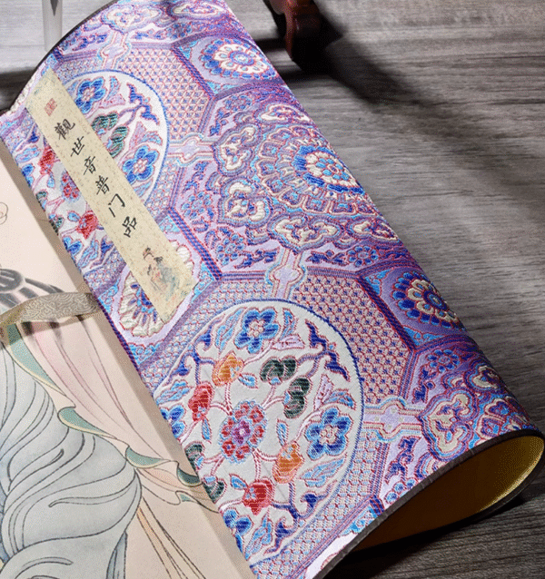 Chinese Calligraphy Copying Writing Buddhist Sciptures of < The Universal Gate Chapter of  Avalokiteshvara Bodhisattva > Song Brocade Box Set