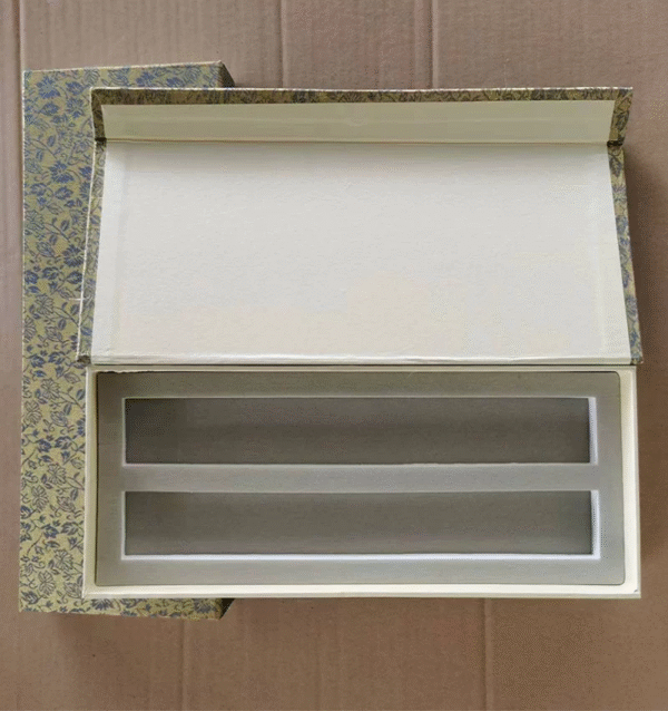 Chinese Heavy  Solid Wood  Paperweight  Song Brocade Box  The cardboard gift box four treasures of Study Room gift.