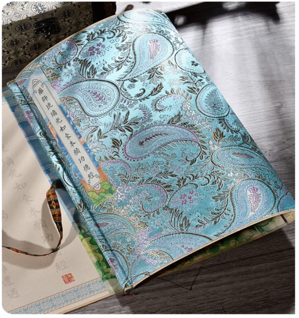 xuan paper hand scroll calligraphy song brocade box set copying < Sutra of Medicine Buddha >