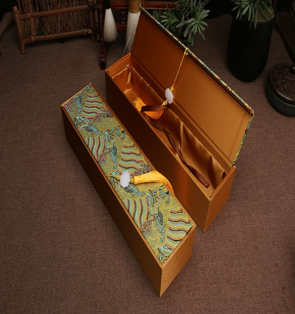 Xuan Paper Hand Scroll Copying Chinese Daoism Classic  Do Good Deeds  Article 《 YIN ZHI WEN 》 Song Brocade Box 
