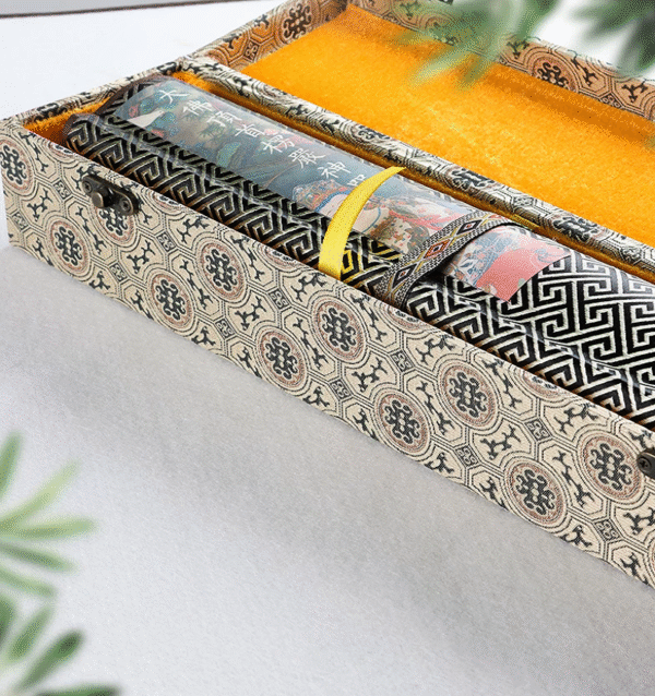 Xuan Paper Hand Scroll Artworks Gift Song Brocade Box  Set Copying Calligraphy <  Śūraṅgama Mantra > 