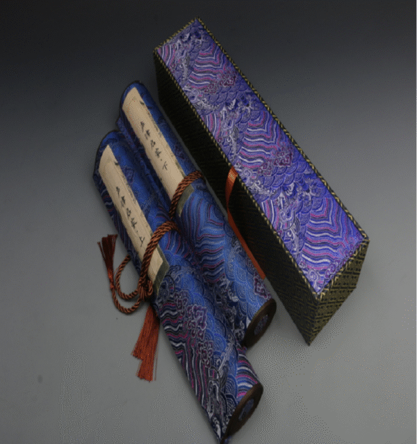 Xuan Paper Hand Scroll Copying  Phonetic Rhyme and Musical Rhythm  Article 《 Sheng Lv Qi Meng 》by Che Wan Yu  in Qing  Dynasty  Song Brocade Box 